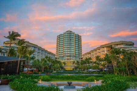 Combo 2N1Đ InterContinental Phu Quoc Long Beach Resort 5⭐+ Ăn sáng
