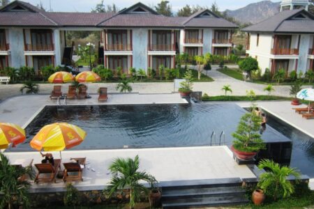 [Combo 3N2Đ] Aniise Villa Resort Ninh Thuận 3⭐ + Ăn sáng