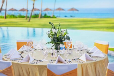 Tiệc cưới Wyndham Hoi An Royal Beachfront Resort